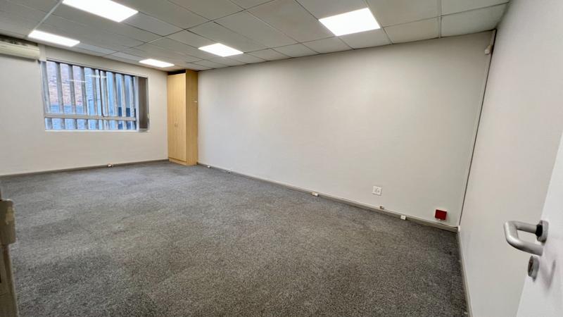 To Let commercial Property for Rent in Montague Gardens Western Cape